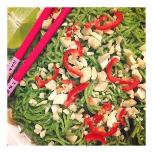 Asian noodle & kale pesto